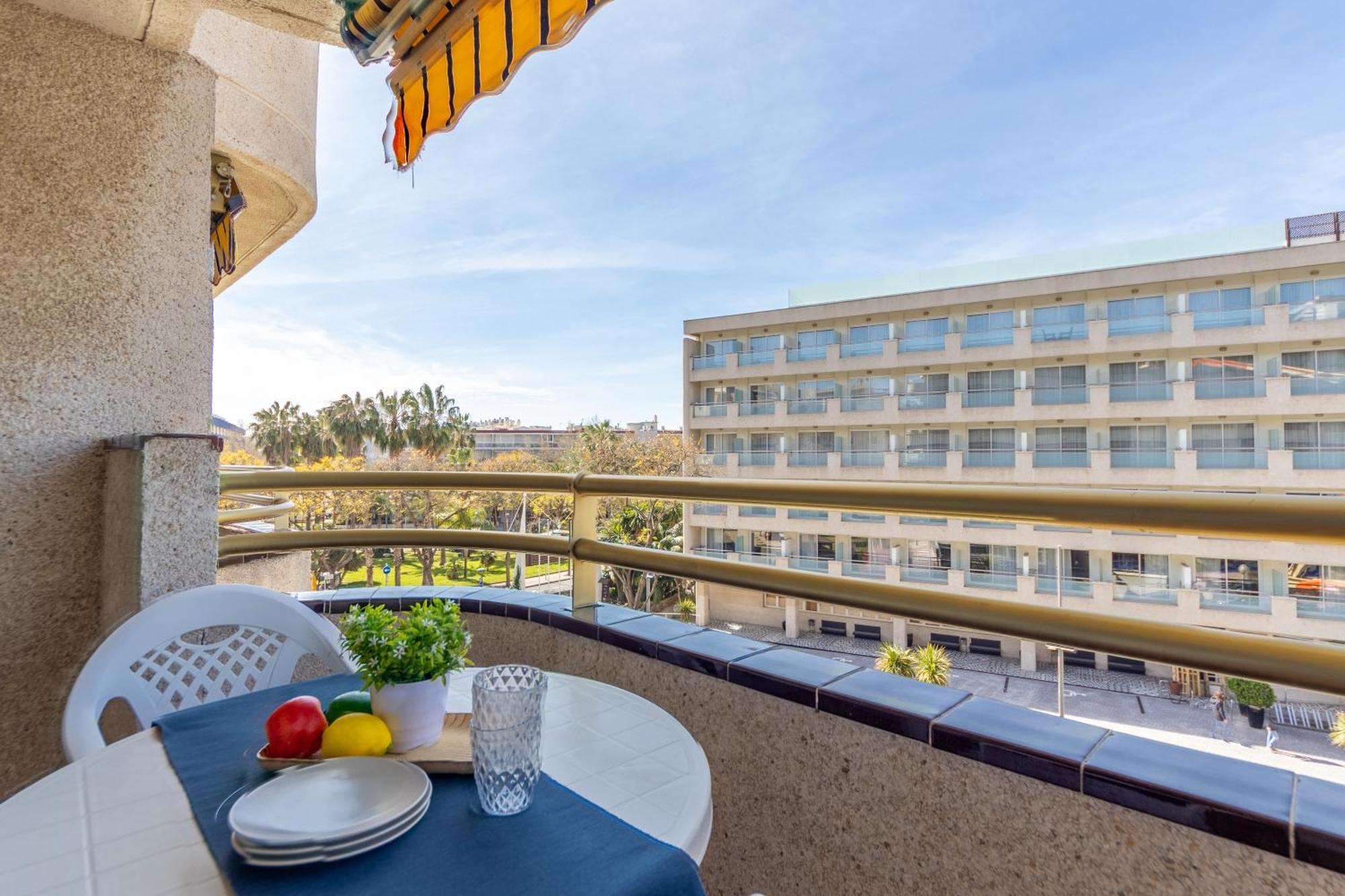 Apartamentos Cordoba Arysal Salou Ngoại thất bức ảnh